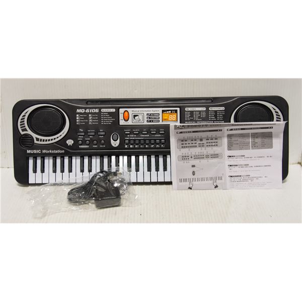 NEW 61 KEY ELECTRONIC KEYBOARD *FOREIGN PLUGIN*