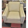 Image 1 : NEW GENUINE OFF WHITE LEATHER ARM CHAIR