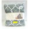 Image 1 : NEW MONTE & JARDIN ULTRA PLUSH THROW 60 IN X 70