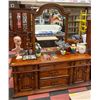 Image 1 : DRESSER WITH MIRROR APPROX TOTAL H-80" W-20" L-78"