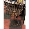 Image 1 : METAL PLANT STAND APPROX H-33.5" DIAMETER-22"