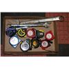 Image 1 : FLAT OF TAPE MEASURES AND WRENCHES