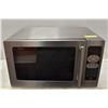 Image 1 : SANYO STAINLESS STEEL MICROWAVE