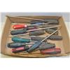 Image 1 : FLAT OF LARGE SCREWDRIVERS