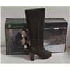 Image 1 : DAWGS LADIES BOOTS SIZE 5/35