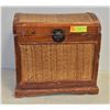 Image 1 : WOOD AND WICKER STORAGE/TREASURE CHEST