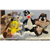 Image 1 : LOT 6 X 1971 LOONEY TOONS PLUSH STUFFED ANIMALS