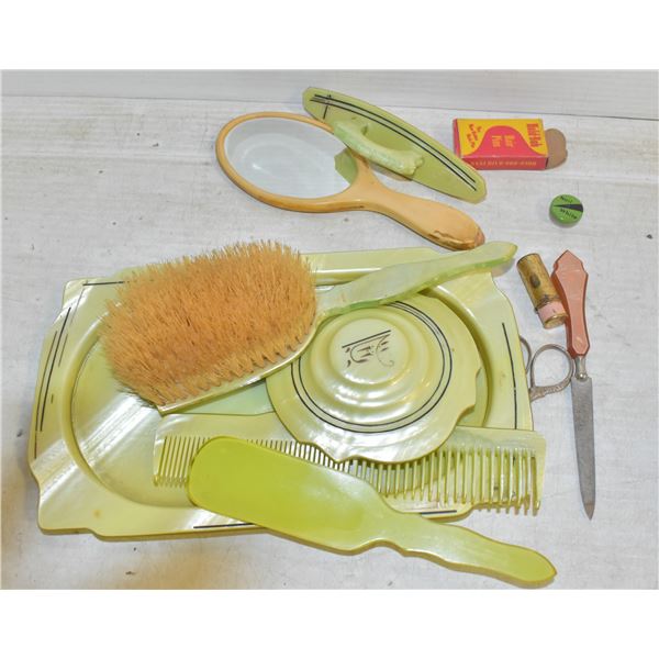 VINTAGE VANITY ITEMS