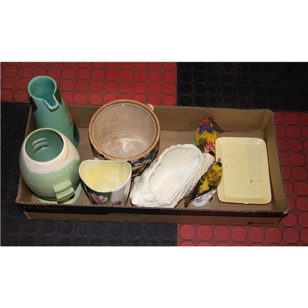 FLAT OF VINTAGE DECOR