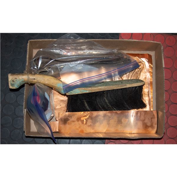 FLAT OF VARIOUS ESTATE ITEMS