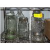Image 1 : LOT OF 6 CANNING JARS/MILK GLASSES