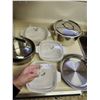Image 1 : Pots Pans Casserole Dishes