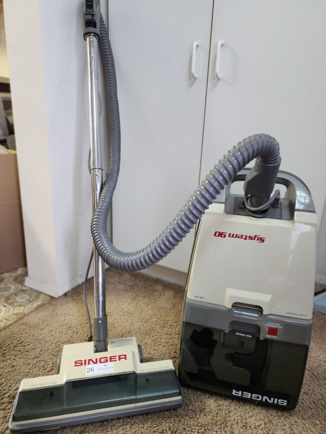 Singer System 90 Vacumme with Bags - Beck Auctions Inc.