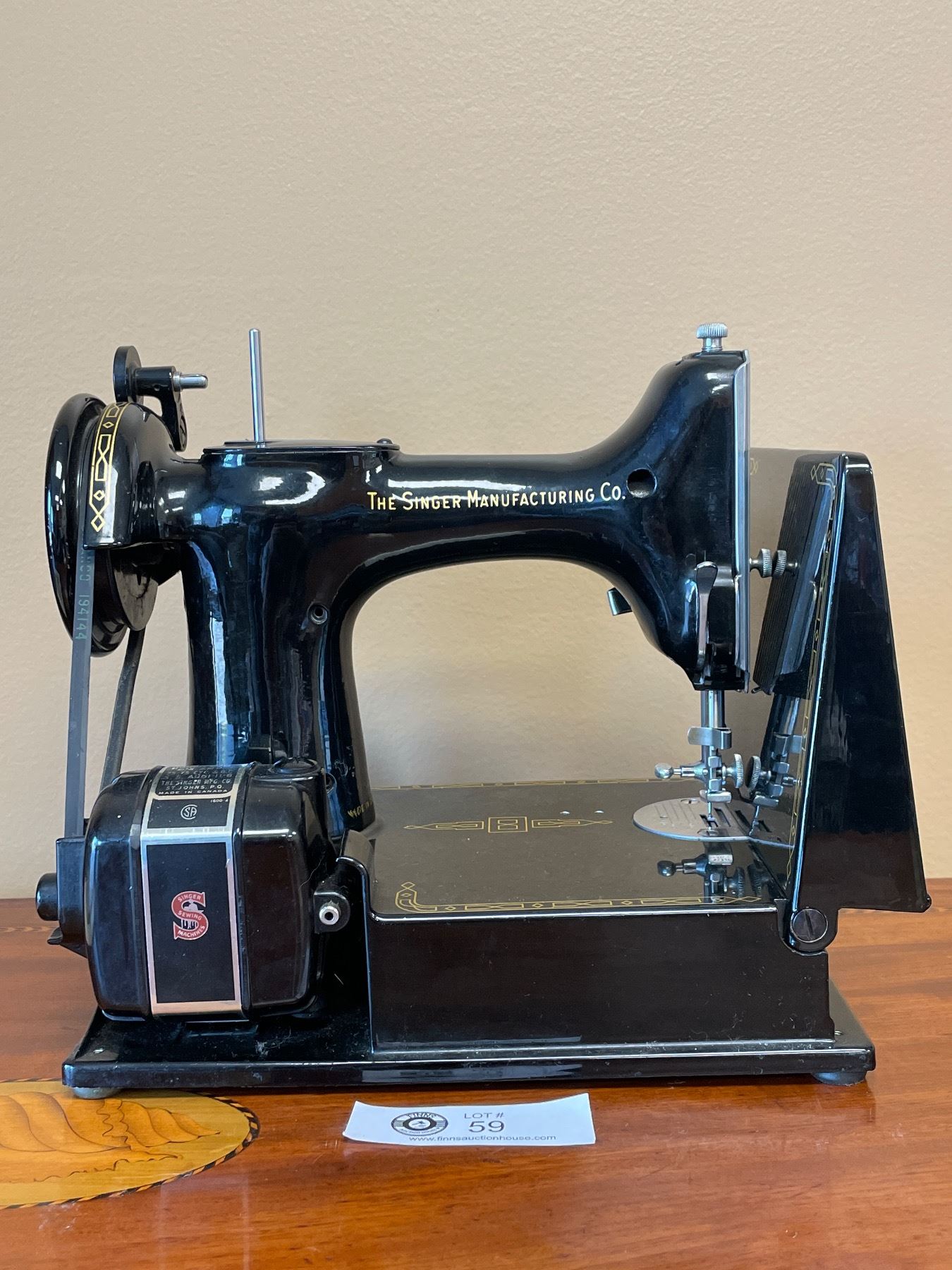 Vintage Singer Portable Electric Sewing Machine 221-1 With Book and ...