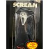 Image 2 : Scream Ghost Face Figuine In Original Box