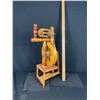 Image 1 : A 22 inch Tall Vintage Spinning Wheel in Good Working Order