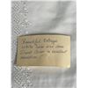 Image 2 : Beautiful Vintage White Twin Size Lace Duvet Cover in Excellent Condition