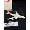 Image 2 : Qantas Airplane Boeing 747-300 5" L Made in Germany