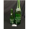 Image 2 : 2 Vintage 7 Up Bottles Large and Small