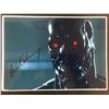 Image 1 : ARNOLD SCHWARTZNEGGER SIGNED TERMINATOR 8 X 10 (RA COA)