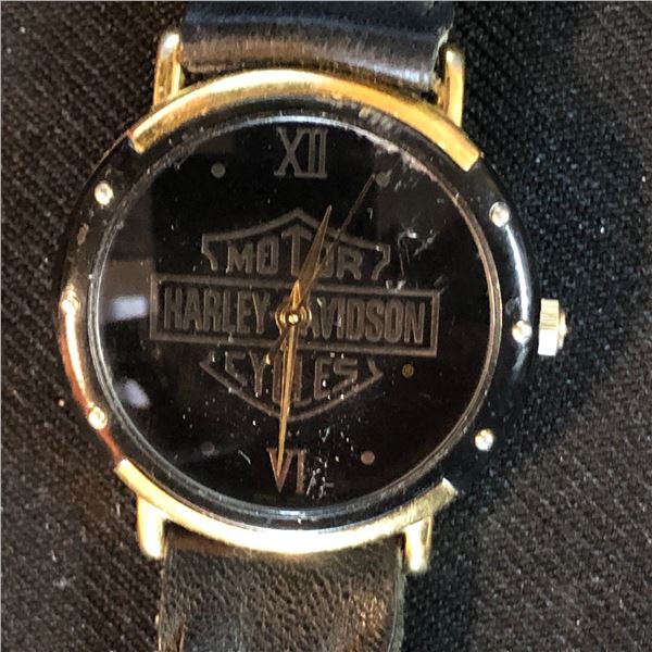 WORKING VINTAGE HARLEY DAVIDSON WRIST WATCH JUST SERVICED WITH NEW BATTERY