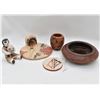 Image 4 : 5 Native American Pottery Collectibles