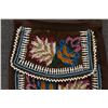 Image 2 : IRIQOUIS INDIAN BEADED BAG
