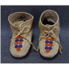 Image 1 : PLAINS INDIAN CHILDS MOCCASINS