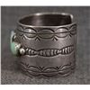 Image 2 : NAVAJO INDIAN STERLING SILVER AND TURQOUISE BRACELET