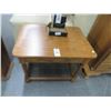 Image 1 : Oak Side Table