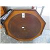 Image 1 : Octagon Game Table