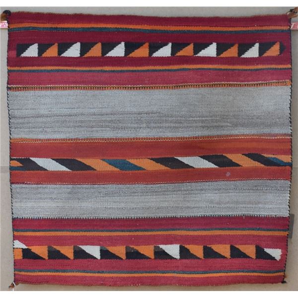 NAVAJO INDIAN TEXTILE