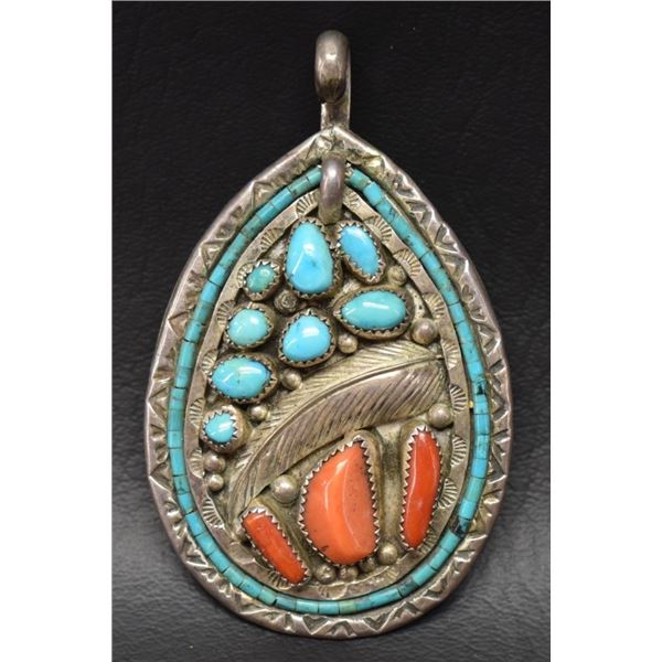 NAVAJO INDIAN PENDANT