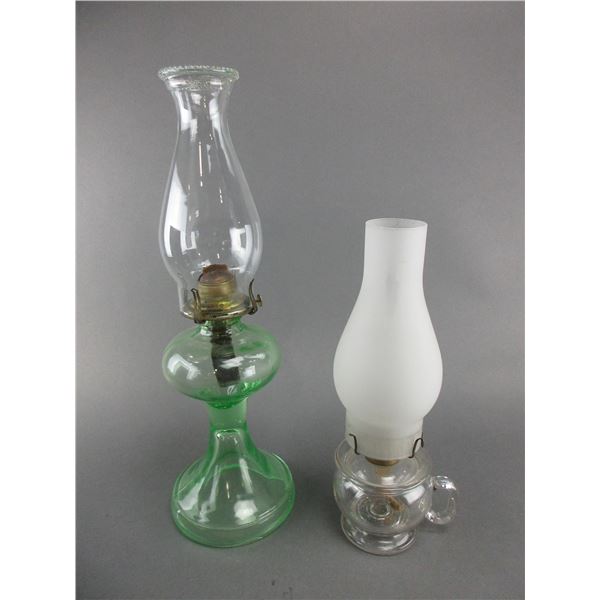 Thumbhole Oil Lamp- Green Base Oil Lamp