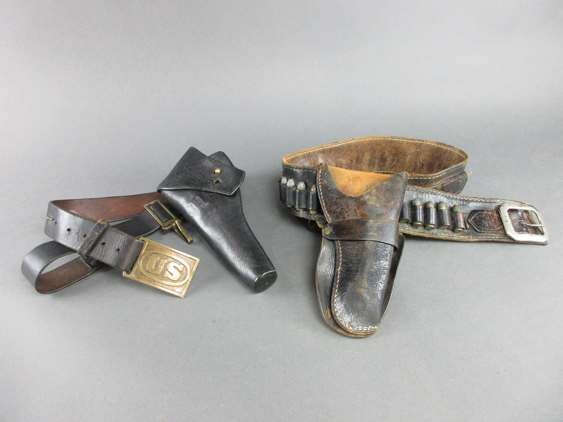 Cartridge Belt And Holster 42" X 3" 23 Rounds Of .45LC Ammo US