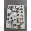 Image 1 : Shadow Box With Souveniers And Tokens