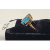 Image 2 : 10KT YELLOW GOLD LADIES RING W/ RECTANGLE BLUE TOPAZ - SZ 7 3/4 - 