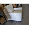 Image 2 : BEIGE UPHOLSTERED EASY CHAIR FLOOR MODEL