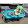 Image 1 : Children's Water Play Table - OPEN/OUT OF BOX - SOLD AS IS