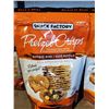 Image 2 : Snack Factory Buffalo Wing Flavored Pretzel Chips - 11x200g