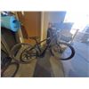 Image 1 : Northrock Adult Mountain Bike - OUT OF BOX - SOLD AS IS