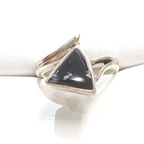 SILVER BLACK ONYX RING SIZE 5.75