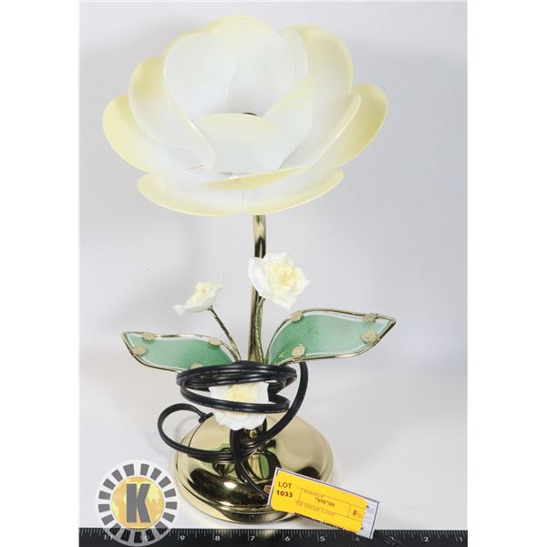 FLOWER THEME LAMP