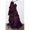 Image 1 : SIZE 22 DAVID BRIDAL ESTATE DRESS DARK PURPLE WITH