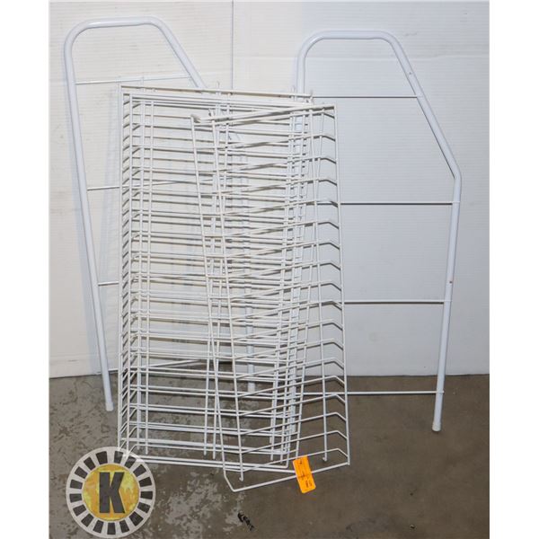 SHOE RACK