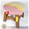 Image 1 : WOODEN  CHILD CUPCAKE STOOL