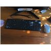 Image 2 : Samsung LCD Monitor and a HP keyboard, a mouse