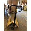 Image 4 : Hand pallet truck