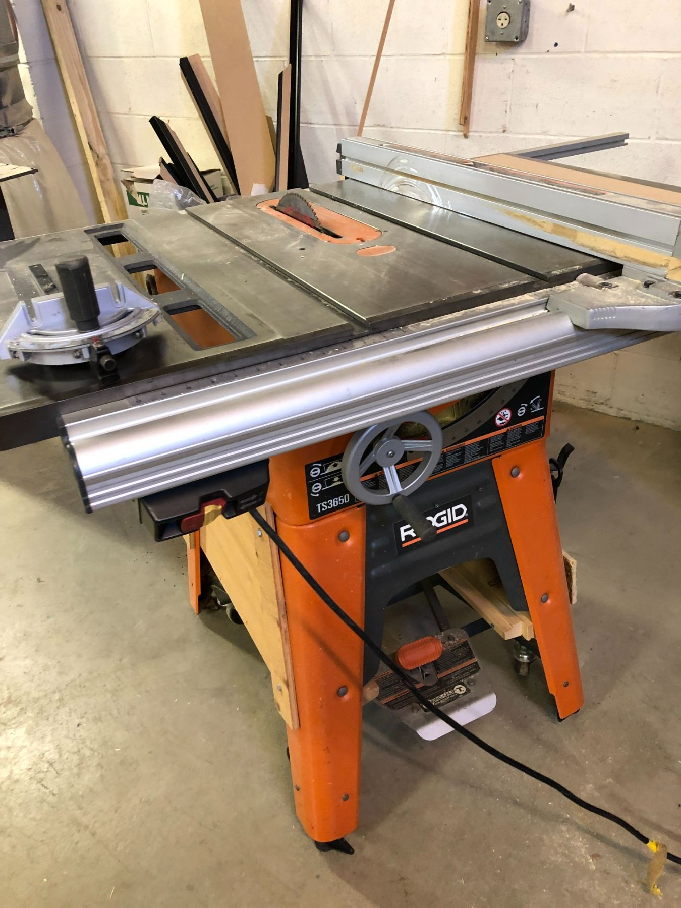 Ridgid 10 Table Saw Model TS3650 ridgid-10-table-saw-model-ts3650