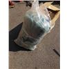 Image 2 : LARGE POLYESTER NETTING AND BOX OFHAND TOWLS
